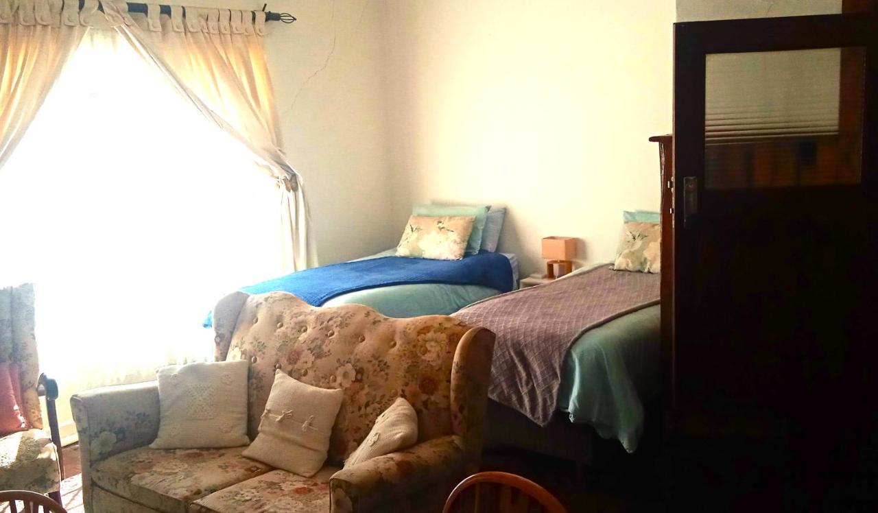 Rheola's Guest Cottage Harrismith Extérieur photo