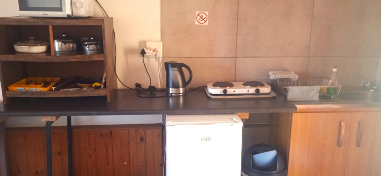 Rheola's Guest Cottage Harrismith Extérieur photo